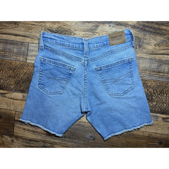 Levi’s Signature 7 Regular Cutoff Jean Shorts Blue Denim Frayed Hem - Picture 2 of 8